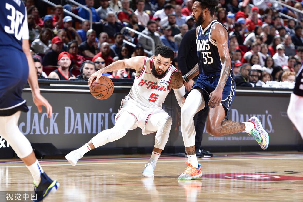 的主席卡尔 的主席卡尔